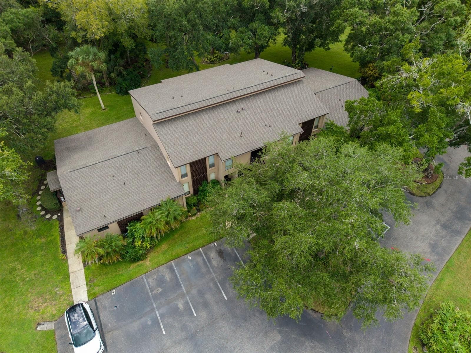 Condominium at 1400 TARPON WOODS BLVD #E6, PALM HARBOR, photo 35 of 47