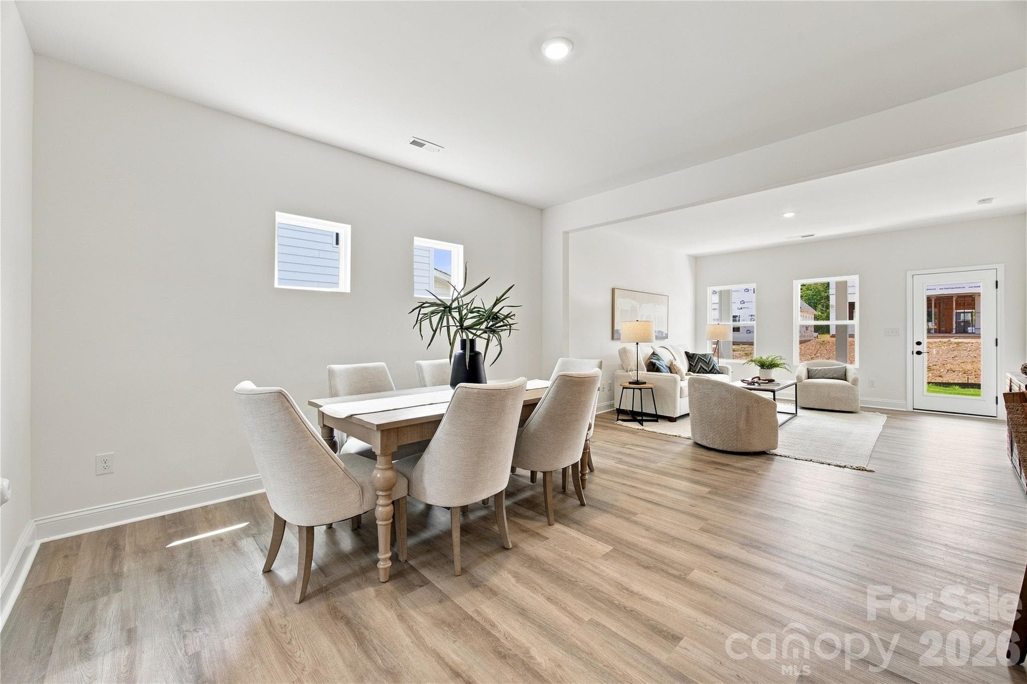 Casual Dining photo for representational purposes - 4022 Puddle Pond Road, Indian Trail