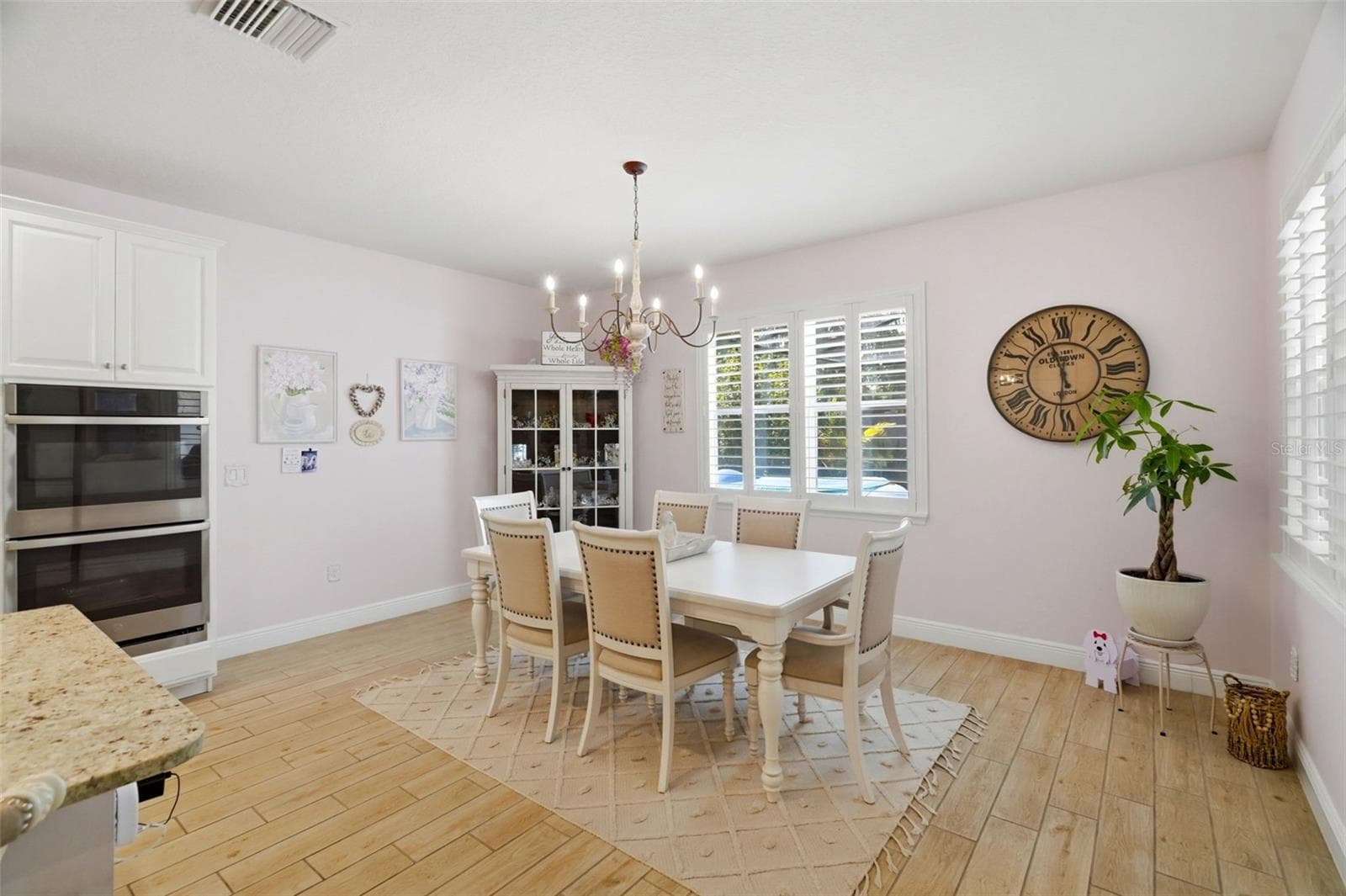Single Family Residence at 11750 LAKE LUCAYA DR, RIVERVIEW, photo 15 of 49