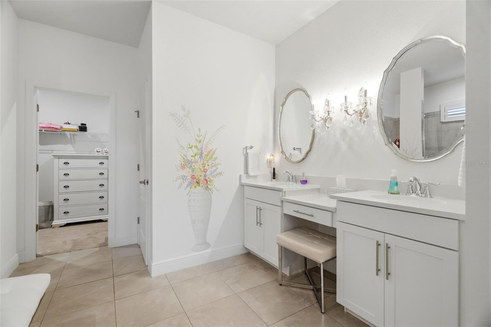 Single Family Residence at 11750 LAKE LUCAYA DR, RIVERVIEW, photo 20 of 49