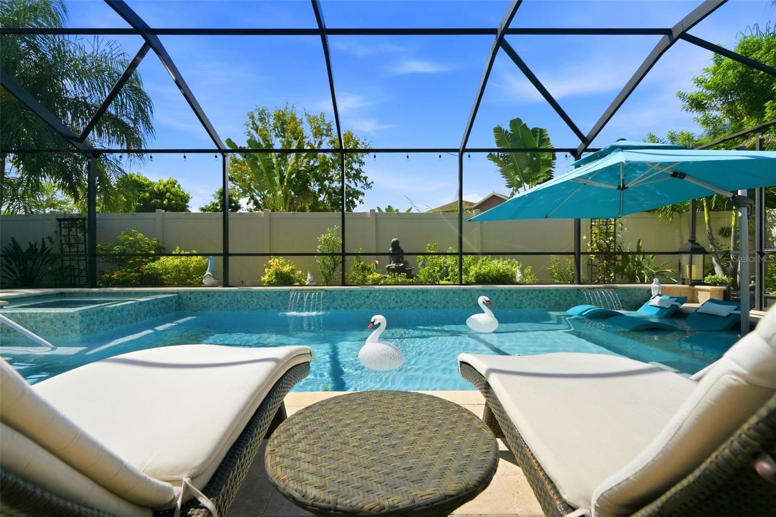 Single Family Residence at 11750 LAKE LUCAYA DR, RIVERVIEW, photo 31 of 49