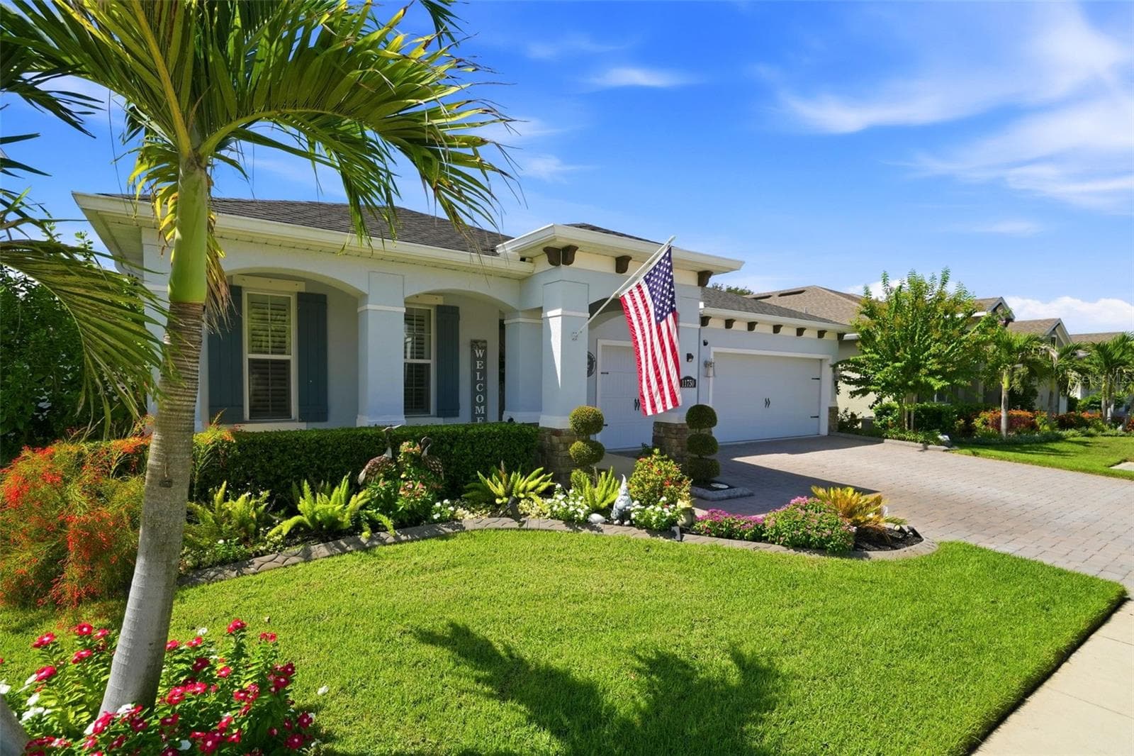 Single Family Residence at 11750 LAKE LUCAYA DR, RIVERVIEW, photo 40 of 49