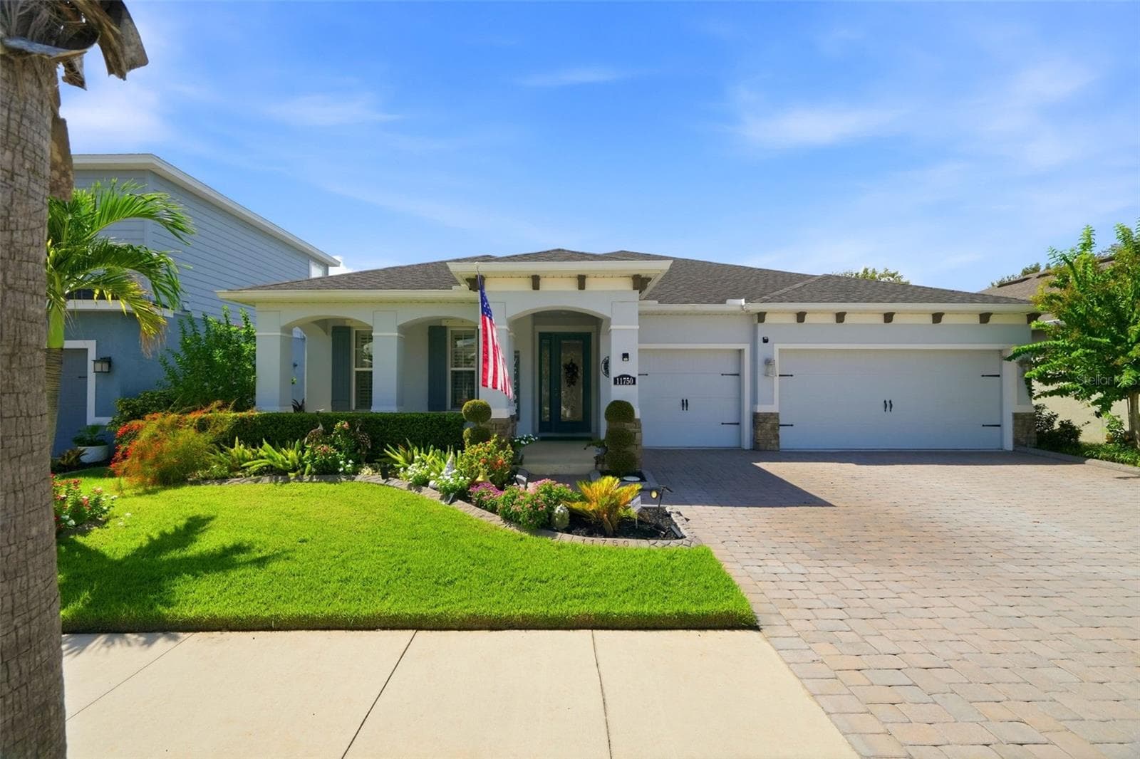 Single Family Residence at 11750 LAKE LUCAYA DR, RIVERVIEW, photo 41 of 49