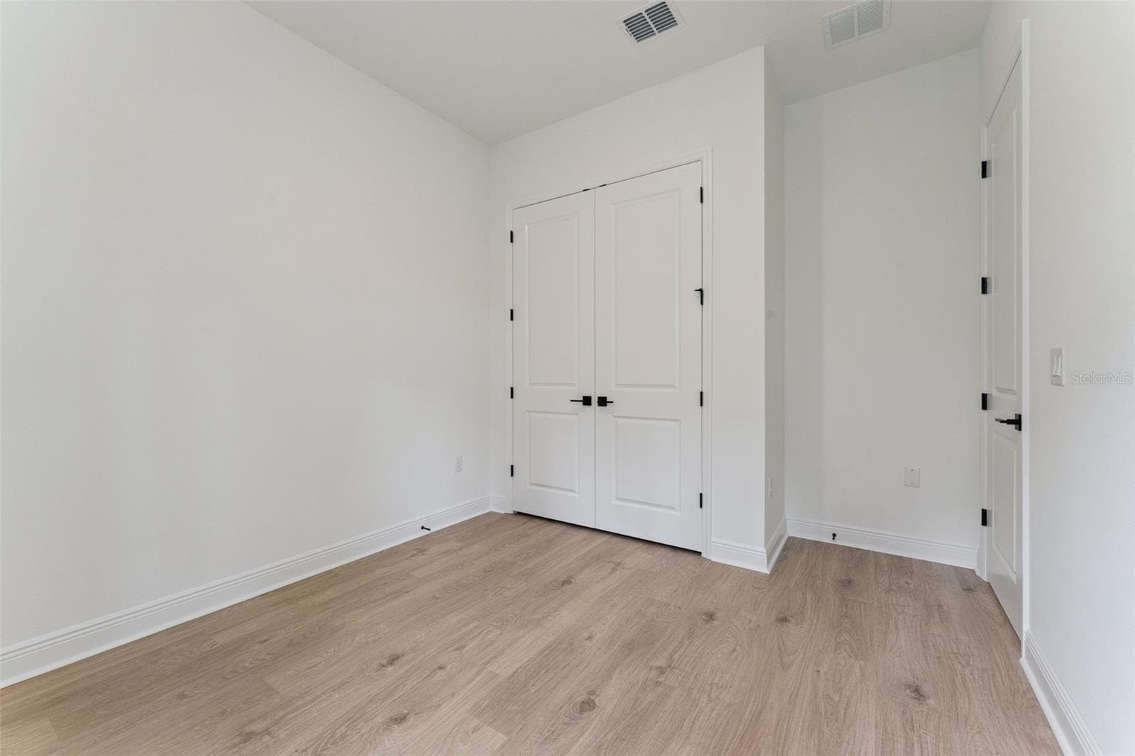 Single Family Residence at 14353 CREST PALM AVE, WINDERMERE, photo 32 of 73