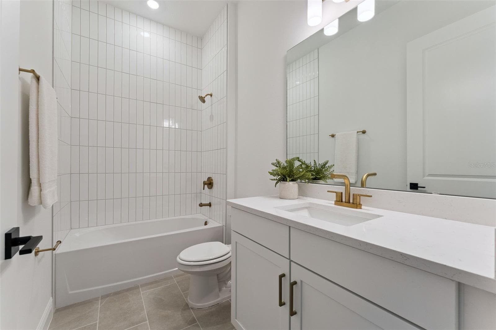 Single Family Residence at 14353 CREST PALM AVE, WINDERMERE, photo 38 of 73