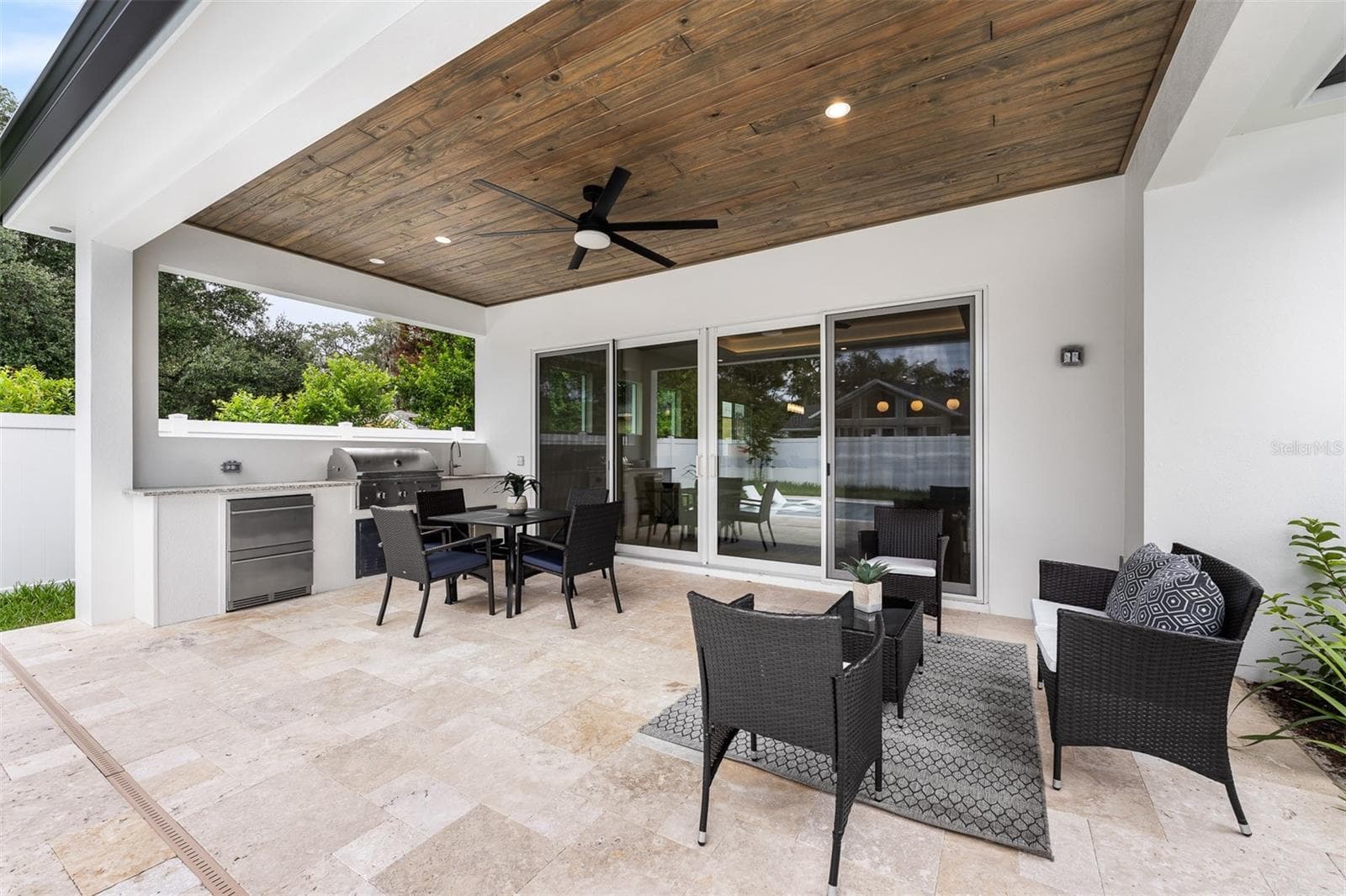 Single Family Residence at 726 GOLFVIEW ST, ORLANDO, photo 3 of 45