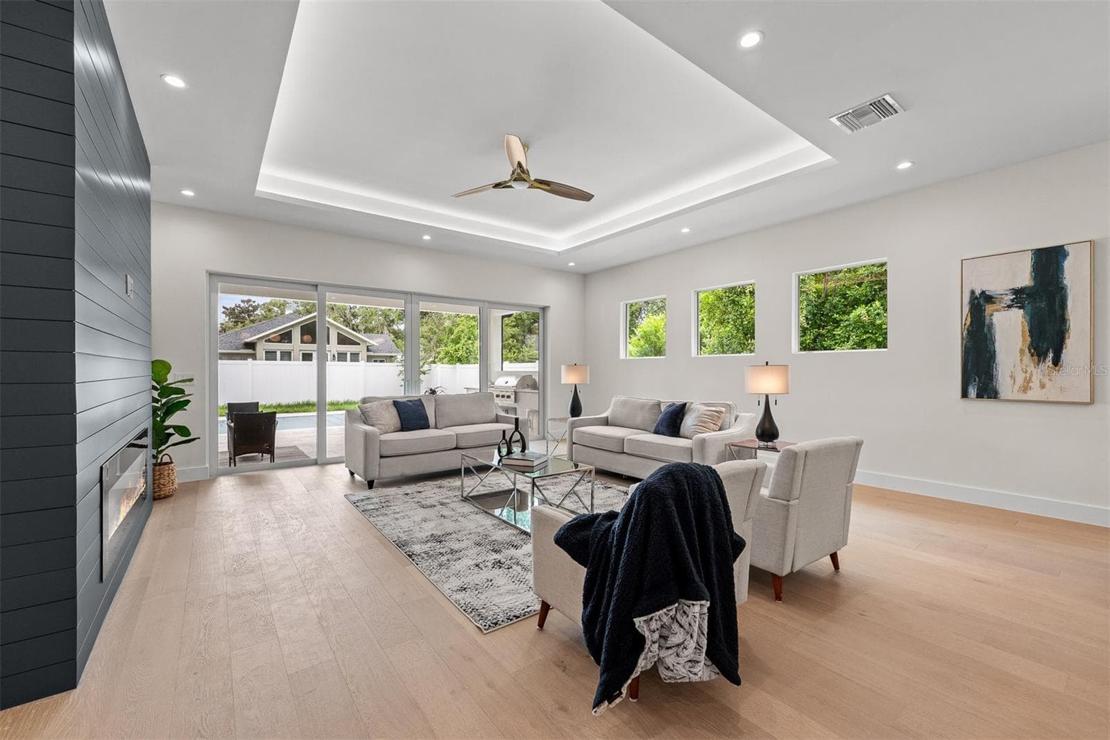 Single Family Residence at 726 GOLFVIEW ST, ORLANDO, photo 15 of 45