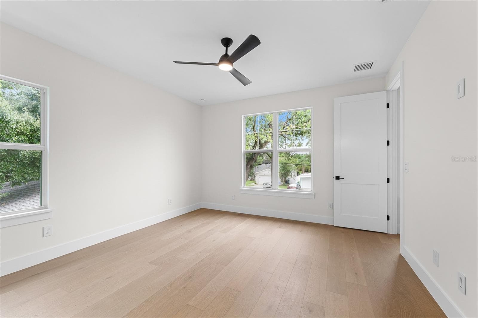 Single Family Residence at 726 GOLFVIEW ST, ORLANDO, photo 37 of 45
