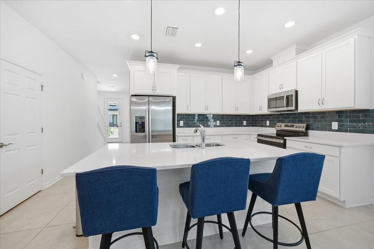 Townhouse at 1872 STERN LN, SARASOTA, photo 5 of 97