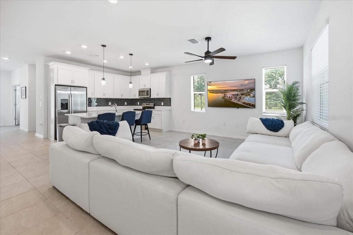 Townhouse at 1872 STERN LN, SARASOTA, photo 17 of 97