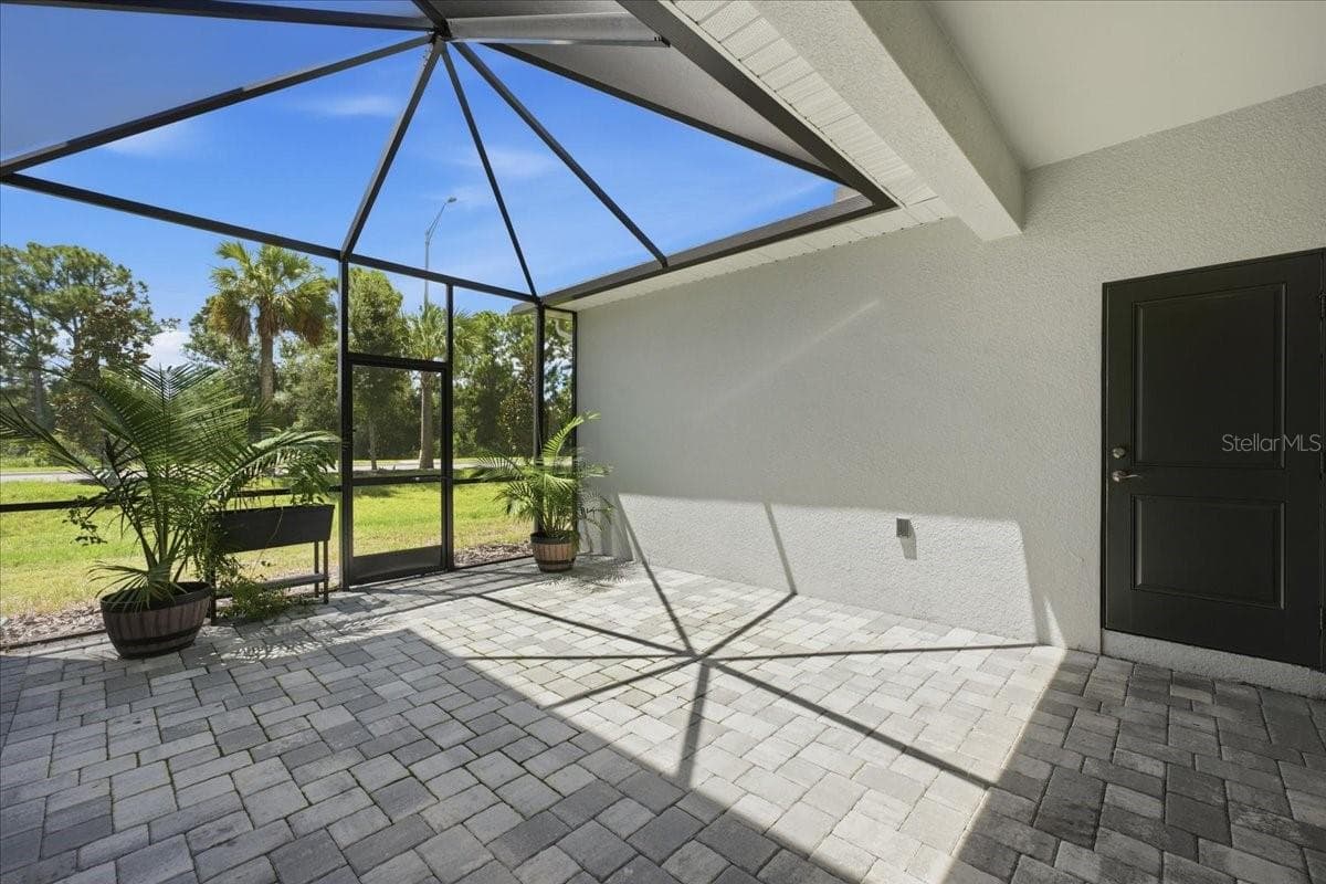 Townhouse at 1872 STERN LN, SARASOTA, photo 36 of 97