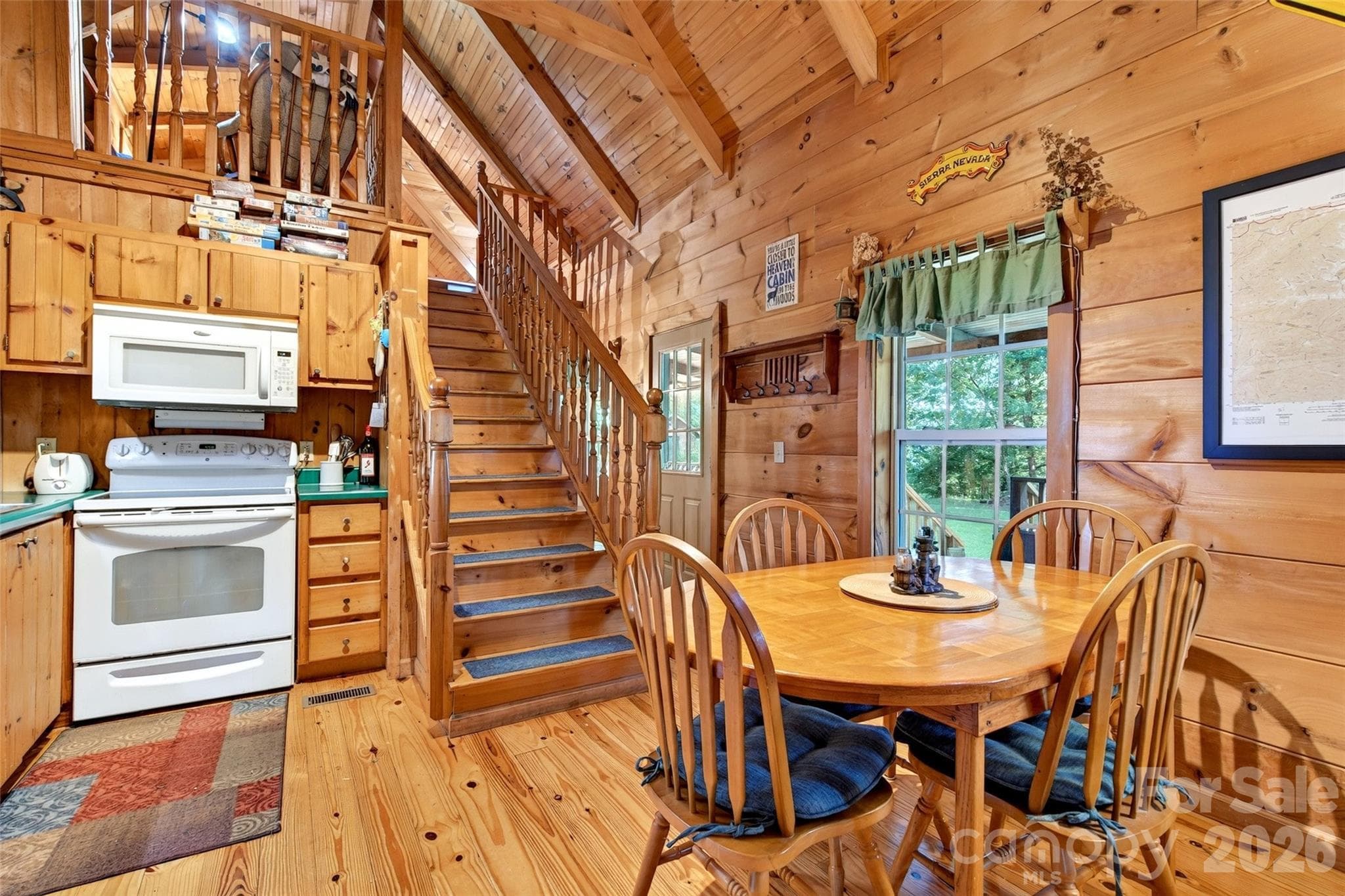 Single Family Residence at 10 Camp Elliott Road, Black Mountain, photo 12 of 47