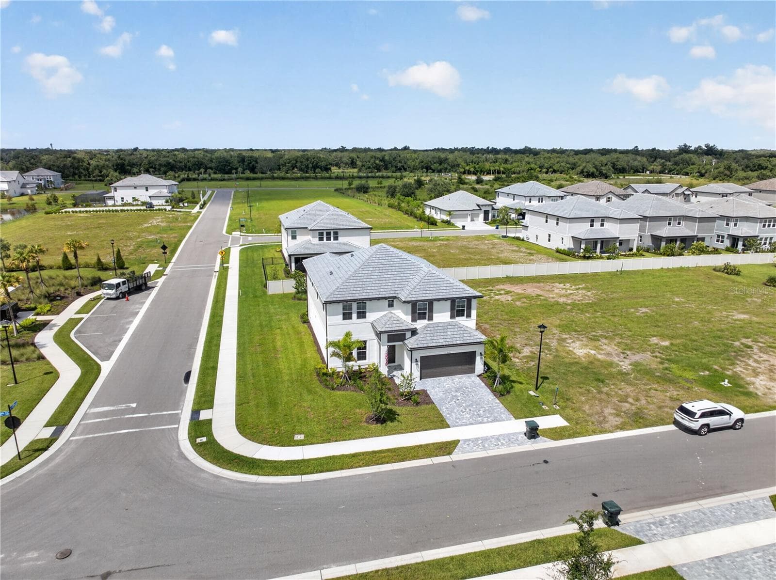 Single Family Residence at 7595 SEAHAWK AVE, SARASOTA, photo 6 of 79