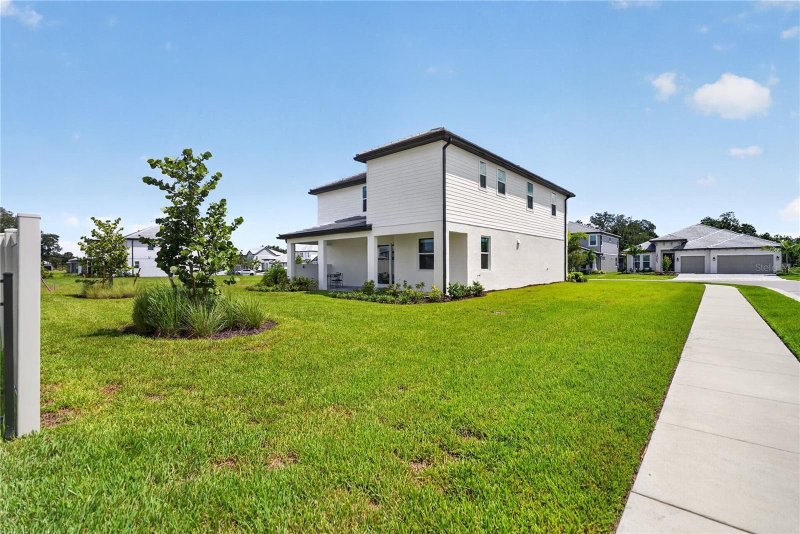 Single Family Residence at 7595 SEAHAWK AVE, SARASOTA, photo 17 of 79