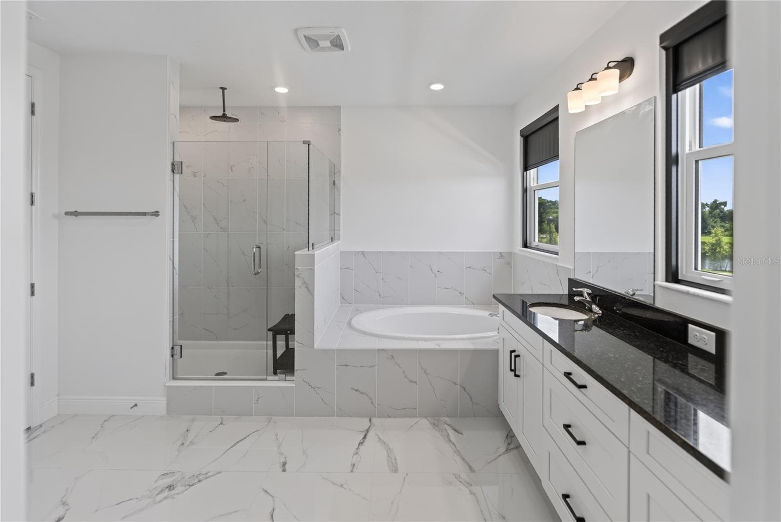 Single Family Residence at 7595 SEAHAWK AVE, SARASOTA, photo 28 of 79