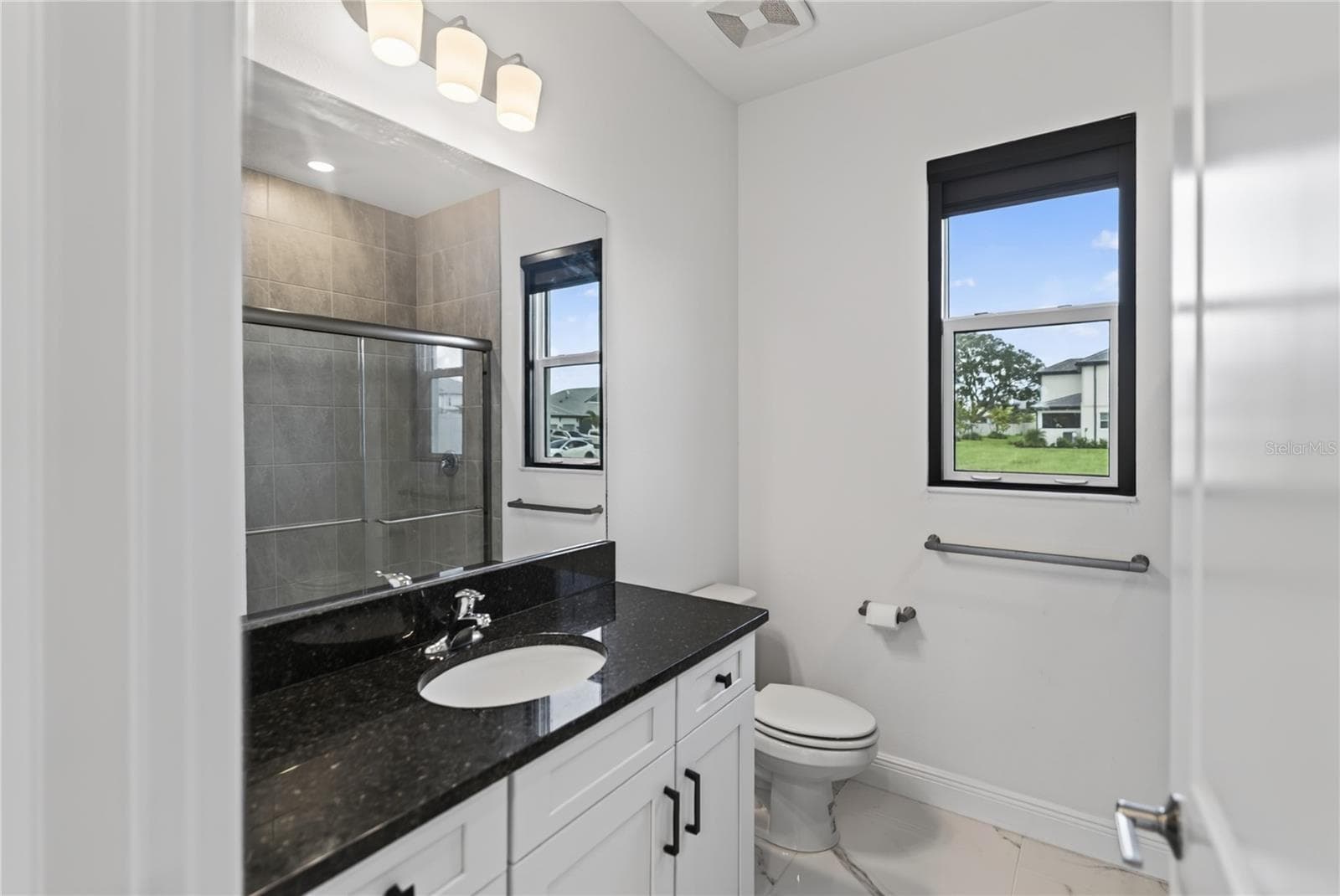 Single Family Residence at 7595 SEAHAWK AVE, SARASOTA, photo 52 of 79