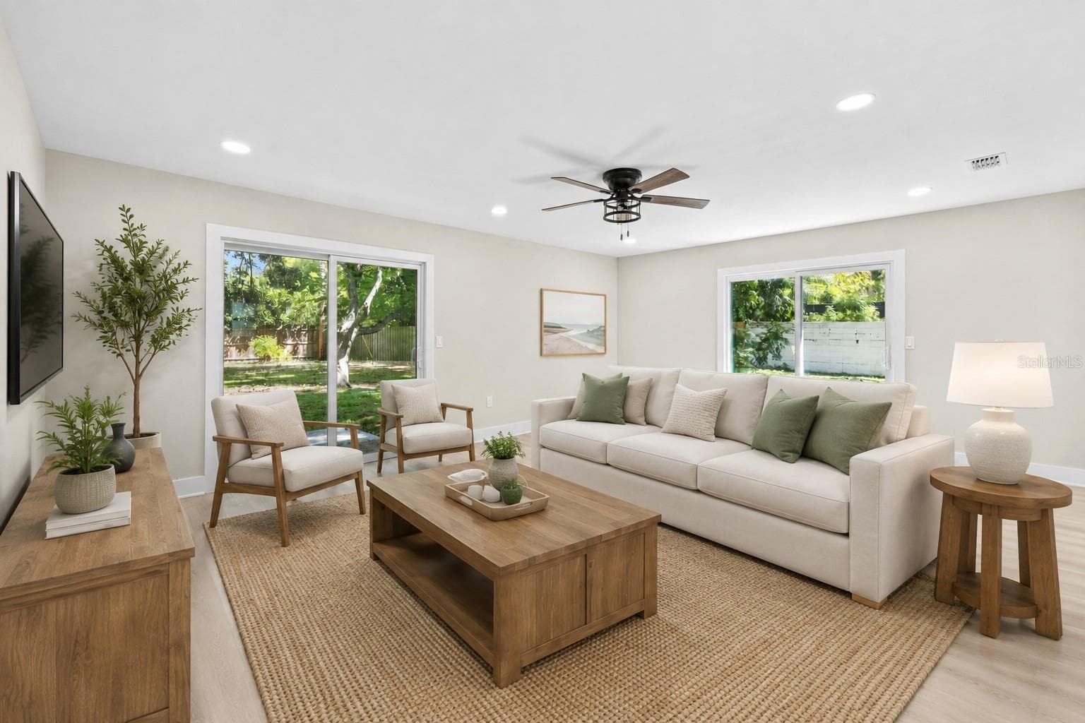 Staged Great Room - 1104 S LOIS AVE, TAMPA