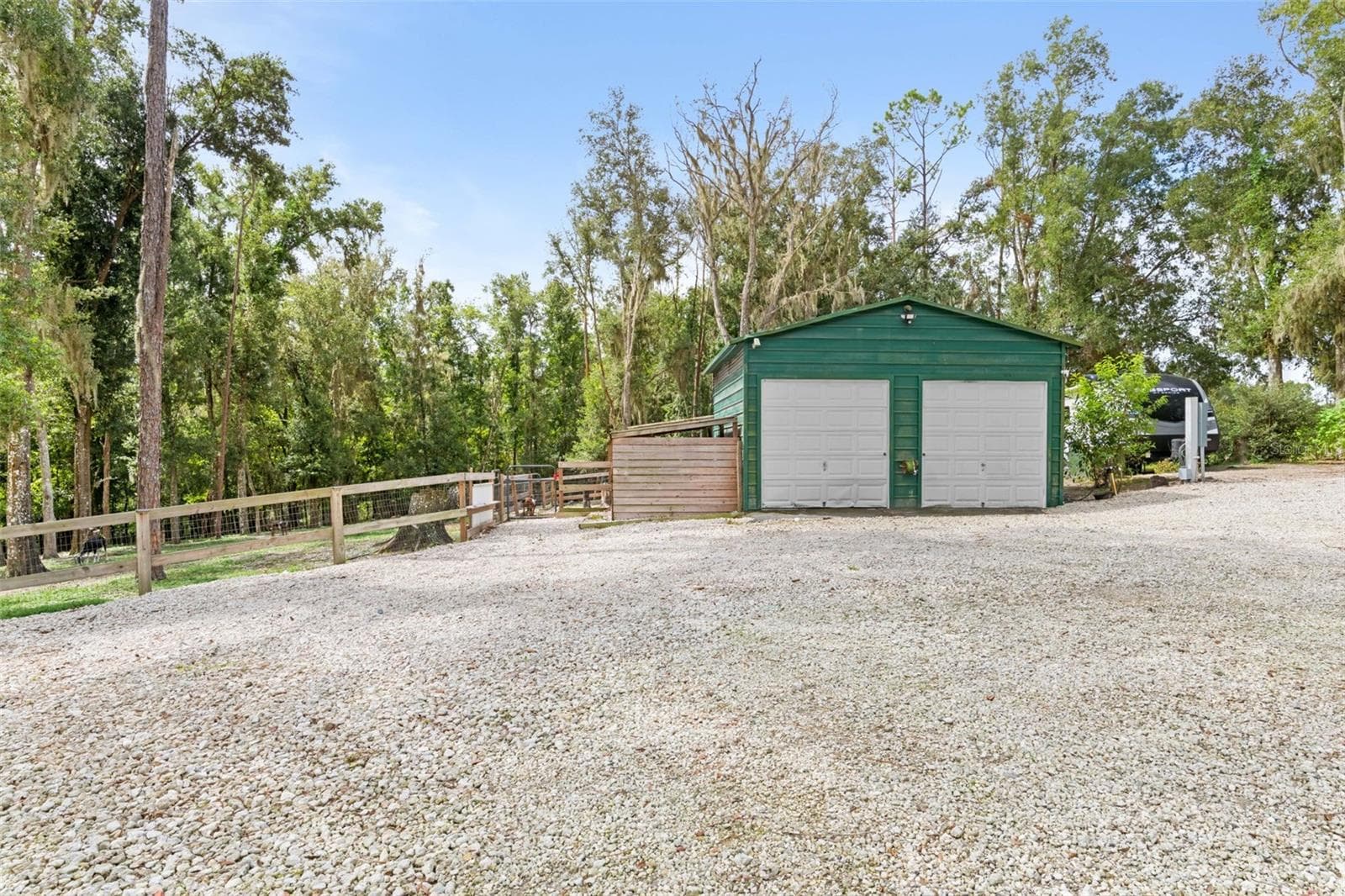 Manufactured Home at 1164 KATIE WOOD TRL, BROOKSVILLE, photo 6 of 74