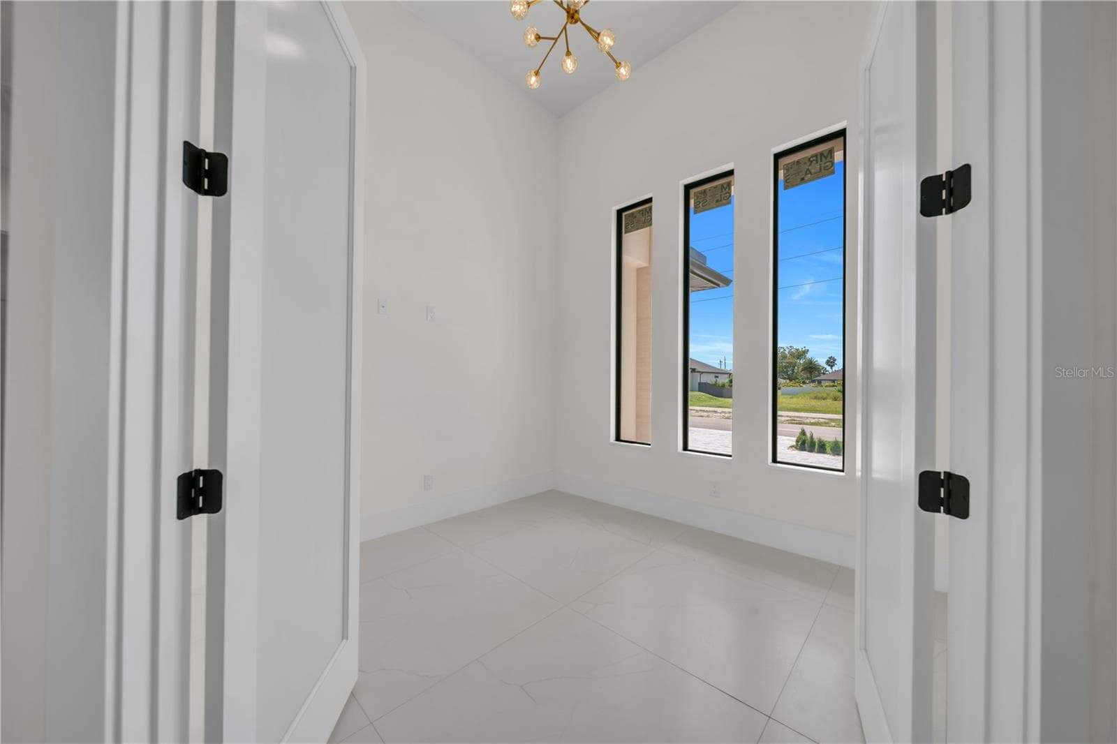Single Family Residence at 2421 N SANTA BARBARA BLVD N, CAPE CORAL, photo 13 of 48