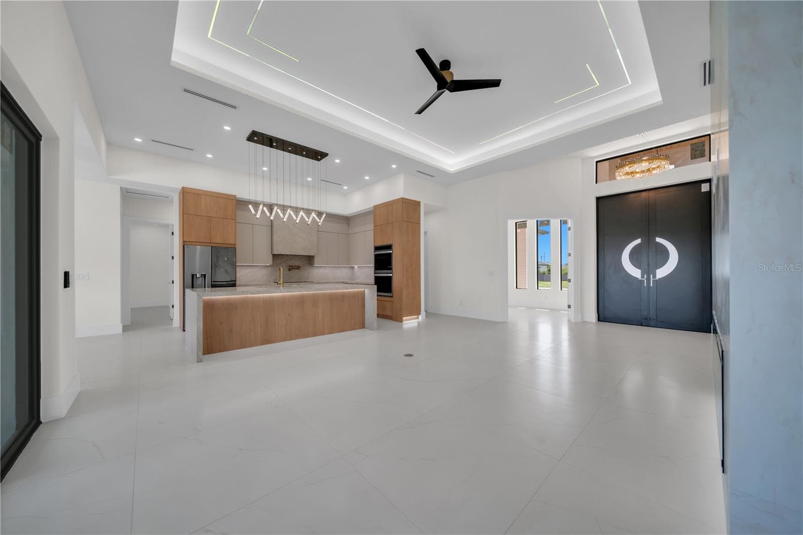 Single Family Residence at 2421 N SANTA BARBARA BLVD N, CAPE CORAL, photo 20 of 48