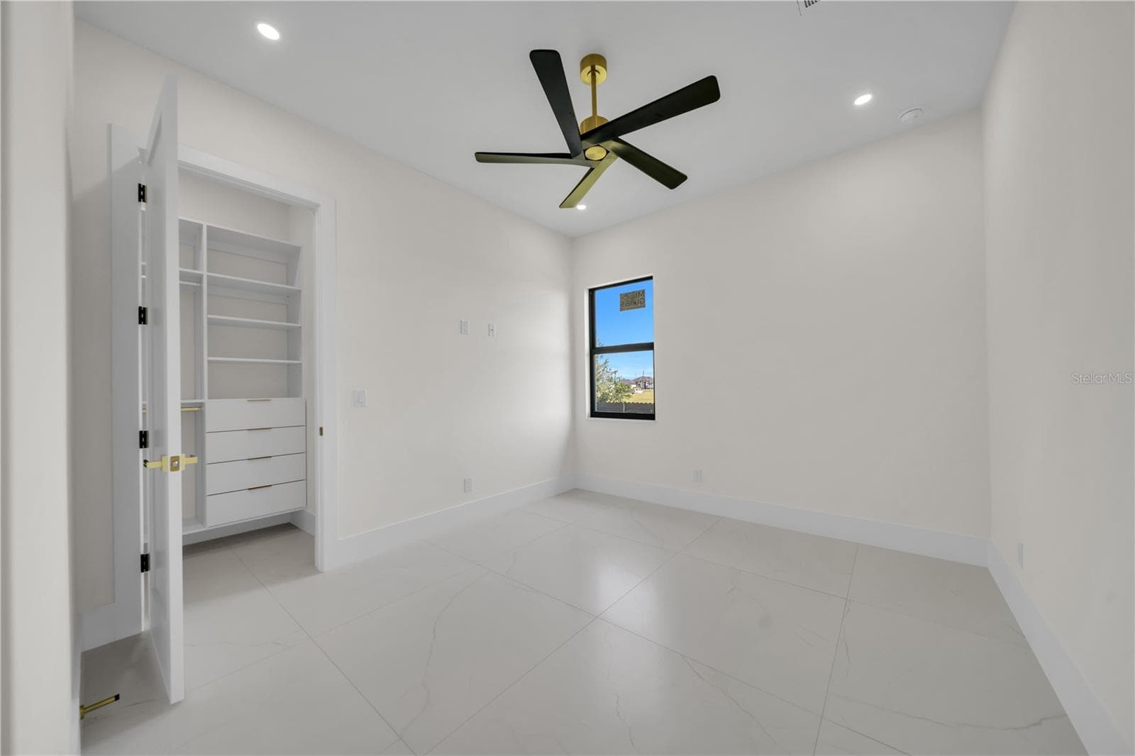 Single Family Residence at 2421 N SANTA BARBARA BLVD N, CAPE CORAL, photo 25 of 48