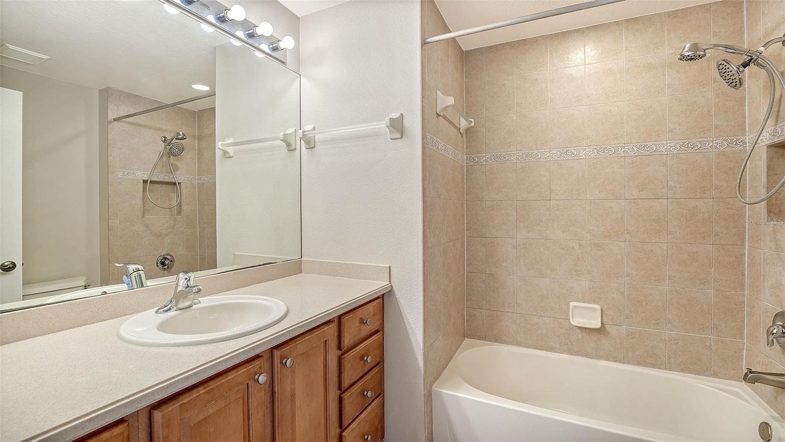 Ensuite Bathroom - 11480 52ND CT E, PARRISH