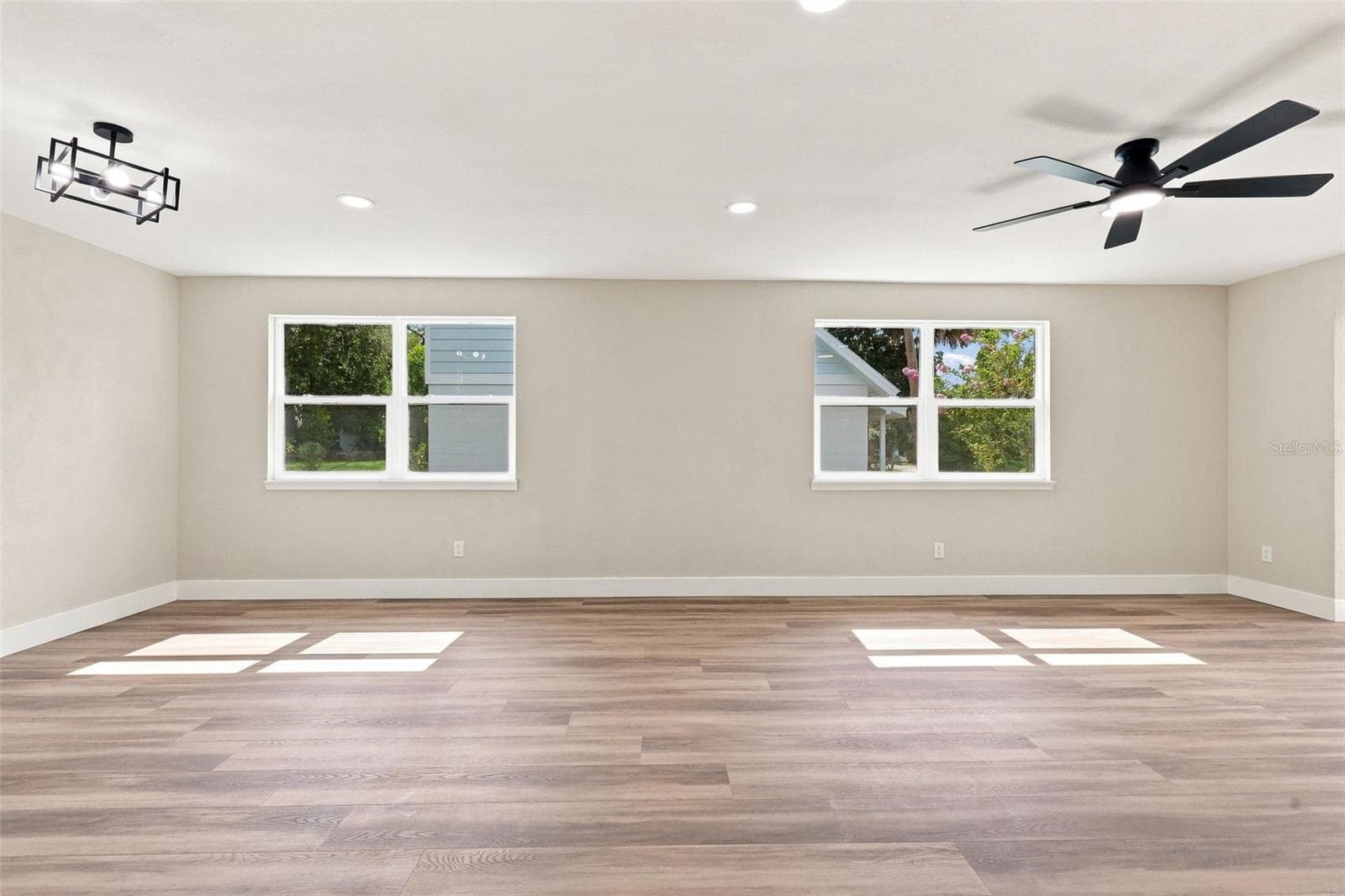 Single Family Residence at 256 LAWS LN, ORMOND BEACH, photo 9 of 35