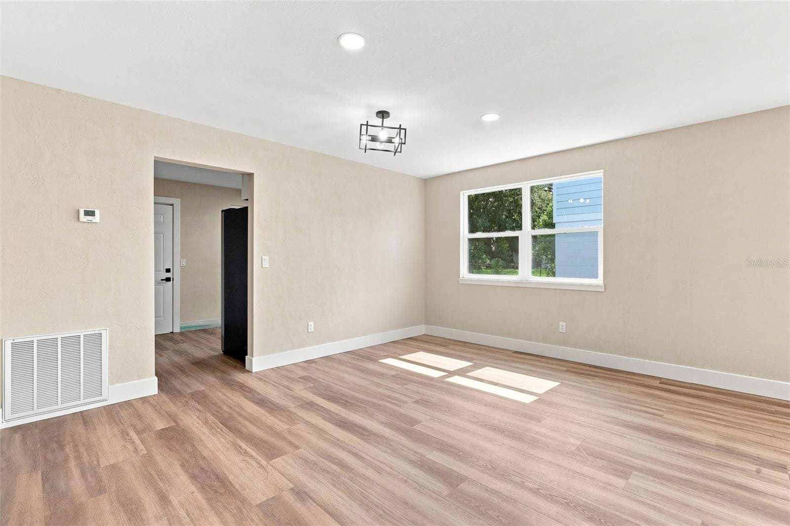 Single Family Residence at 256 LAWS LN, ORMOND BEACH, photo 10 of 35
