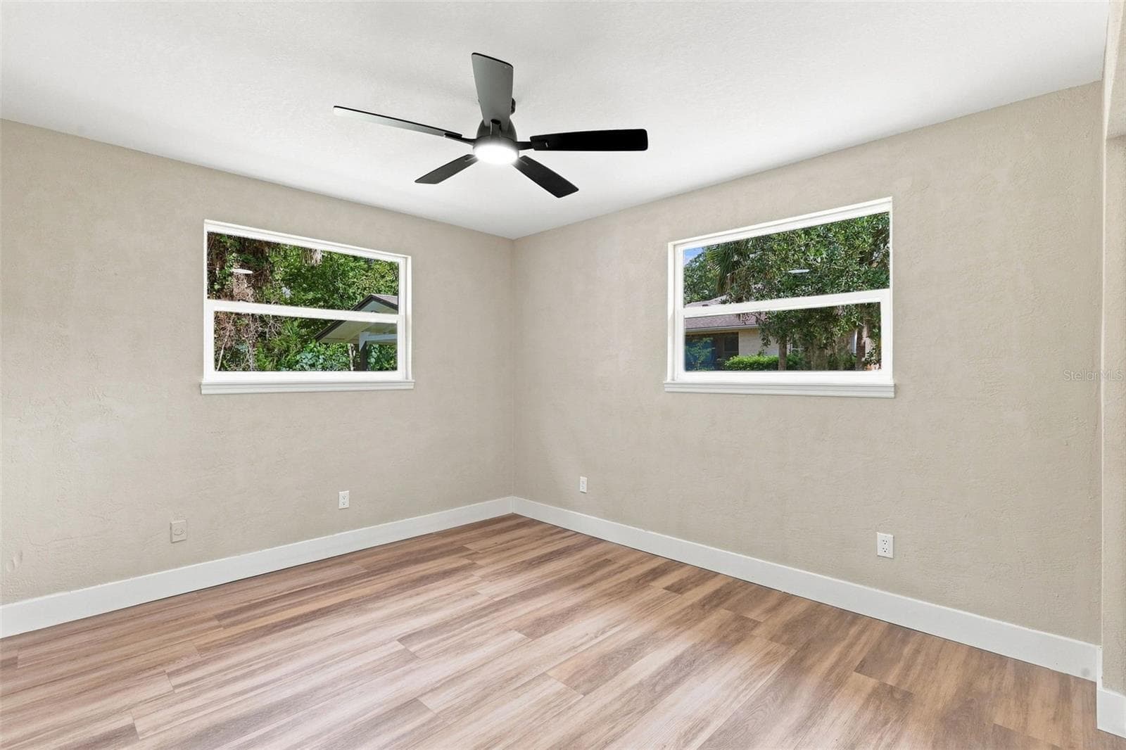 Single Family Residence at 256 LAWS LN, ORMOND BEACH, photo 18 of 35