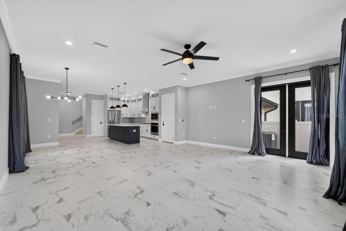 Townhouse at 2501 W NORTH A ST #B, TAMPA, photo 17 of 93