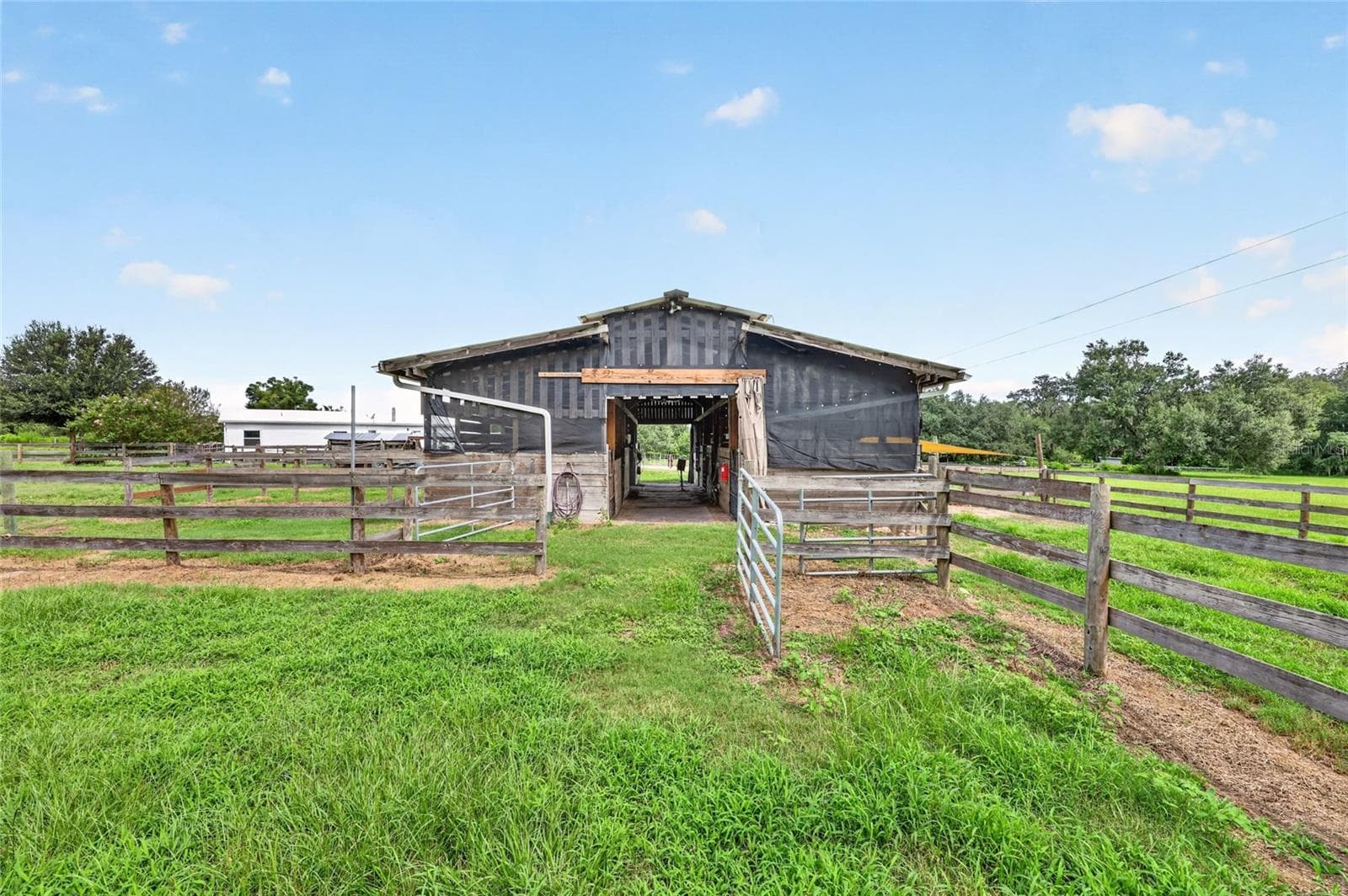 Barn - 4256 SE 150TH ST, SUMMERFIELD