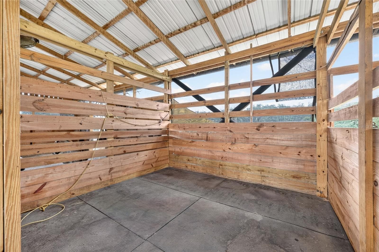 Stall - 4256 SE 150TH ST, SUMMERFIELD