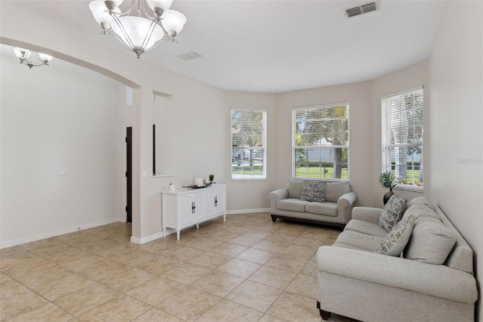 Single Family Residence at 5830 ANSLEY WAY, MOUNT DORA, photo 7 of 100