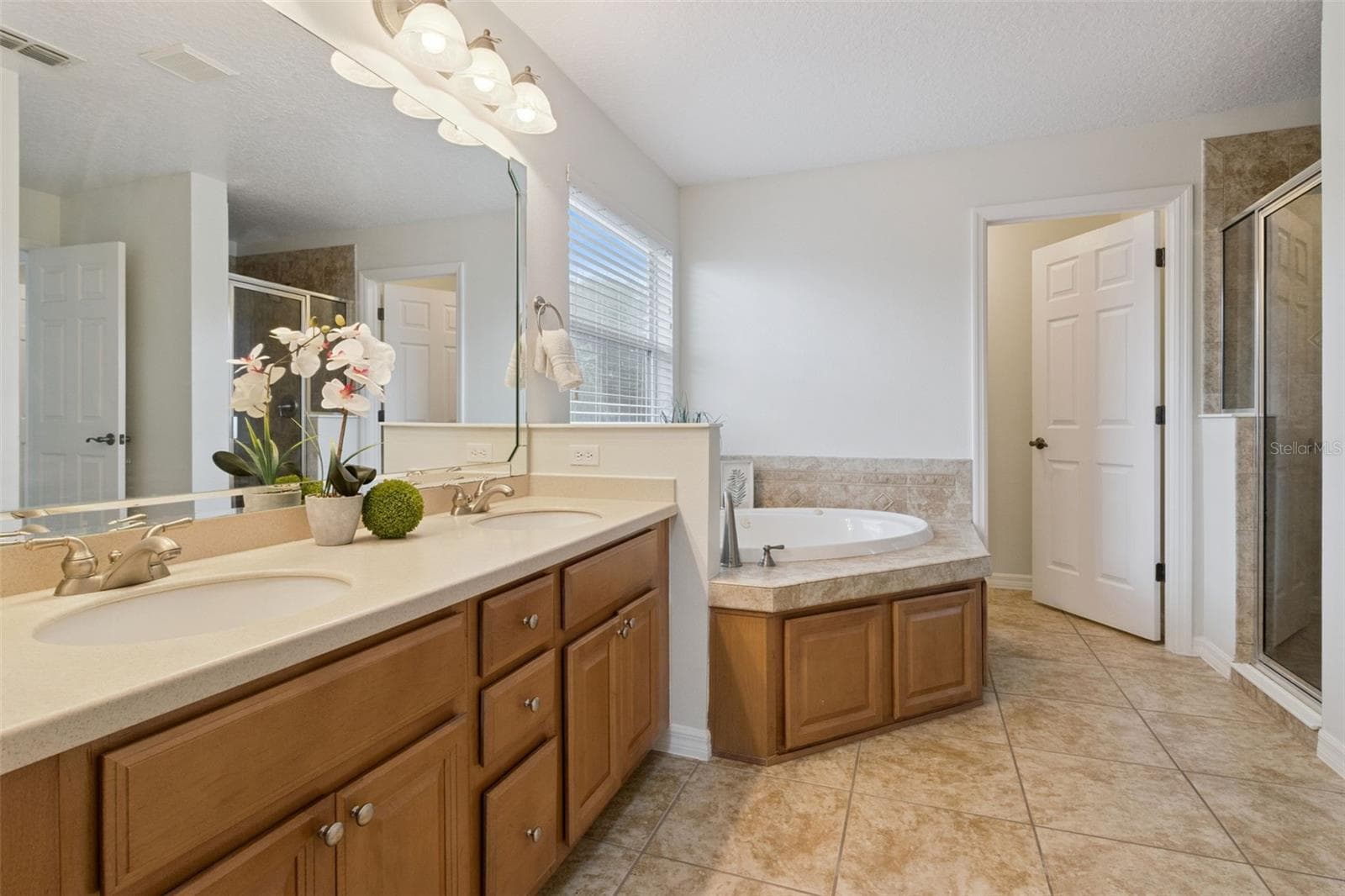 Single Family Residence at 5830 ANSLEY WAY, MOUNT DORA, photo 32 of 100