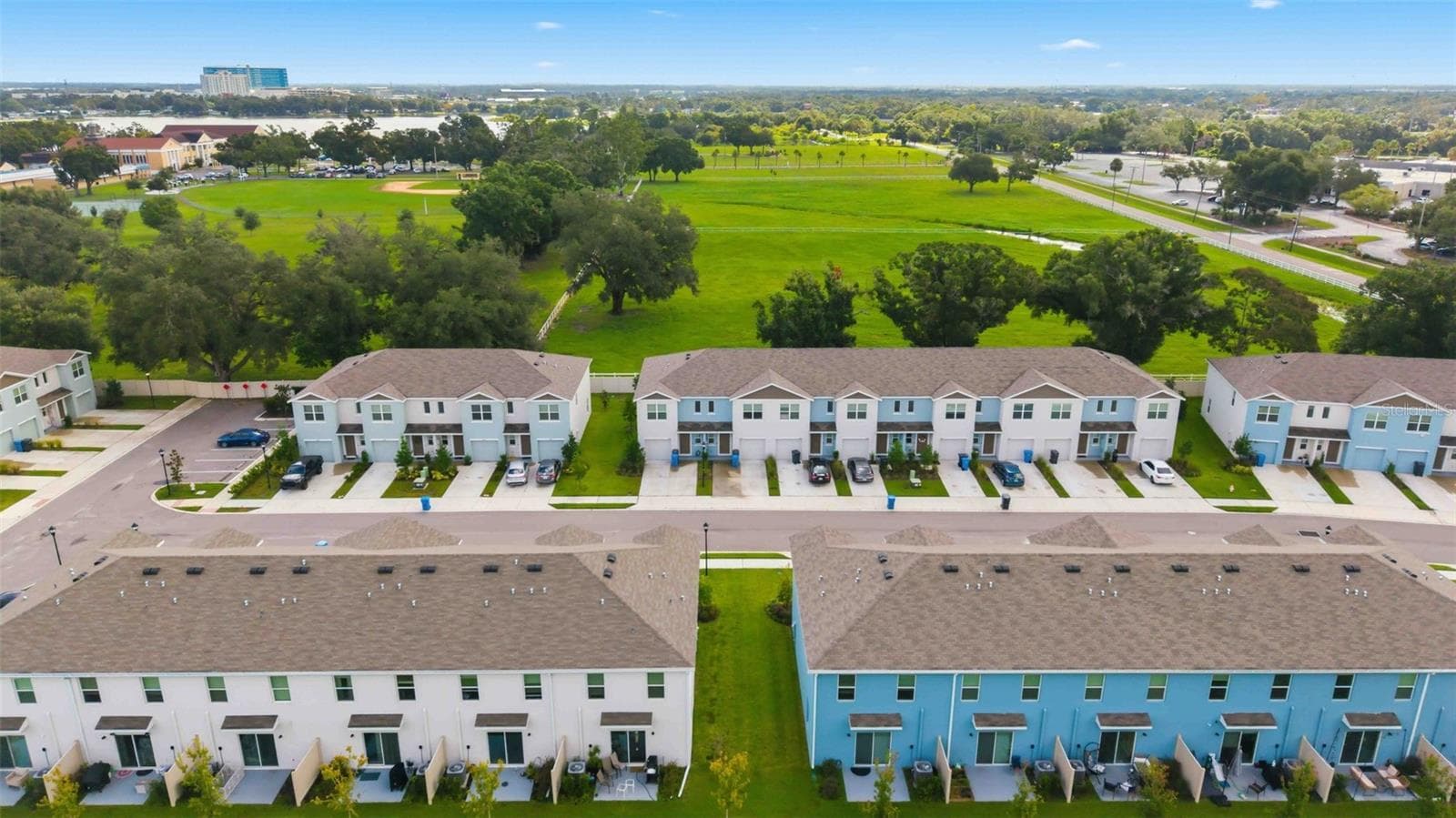 Townhouse at 4461 RACHEL FALLS DR, TAMPA, photo 33 of 37