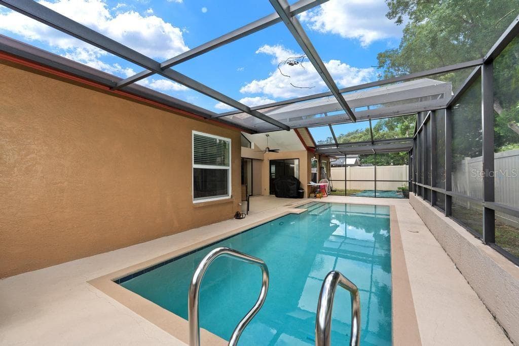 Single Family Residence at 3546 HOGAN DR, NEW PORT RICHEY, photo 6 of 29