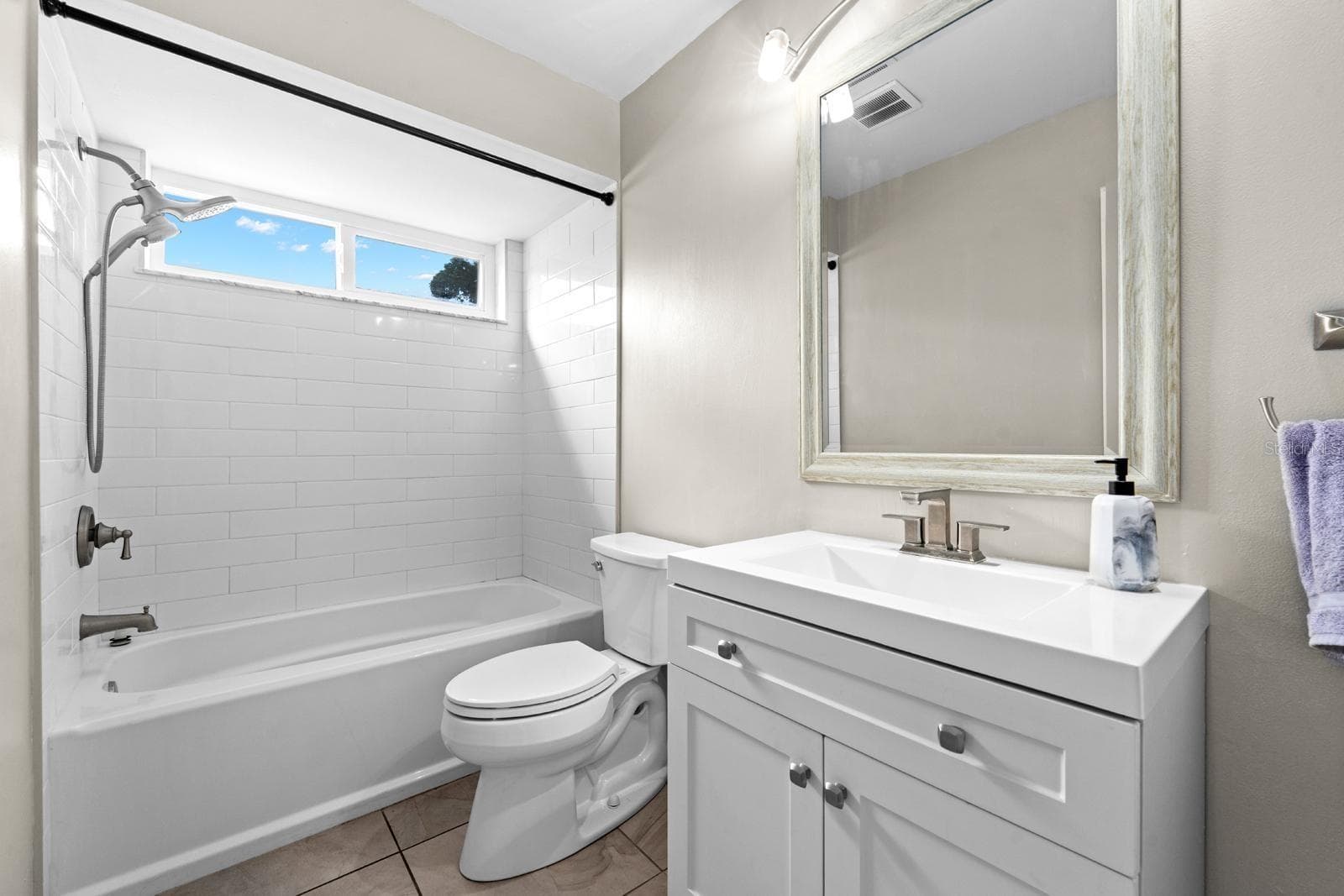 Single Family Residence at 3546 HOGAN DR, NEW PORT RICHEY, photo 21 of 29