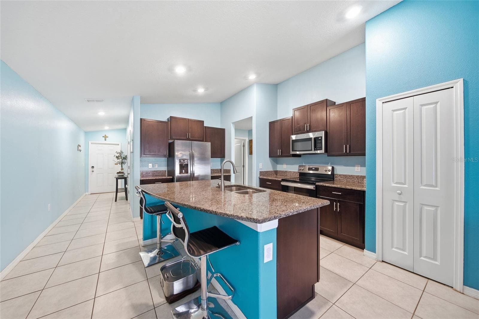 Single Family Residence at 1681 FRED IVES ST, RUSKIN, photo 6 of 30