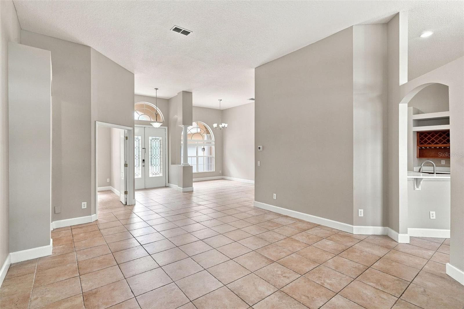 Single Family Residence at 1341 JECENIA BLOSSOM DR, APOPKA, photo 9 of 36