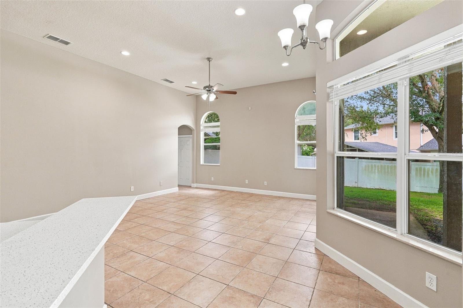 Single Family Residence at 1341 JECENIA BLOSSOM DR, APOPKA, photo 11 of 36