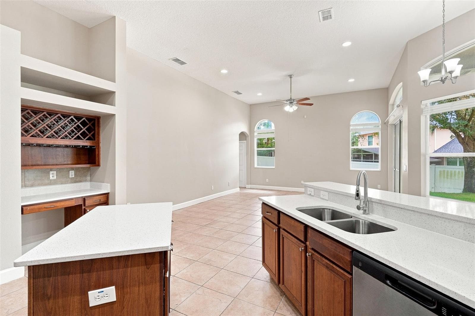 Single Family Residence at 1341 JECENIA BLOSSOM DR, APOPKA, photo 16 of 36