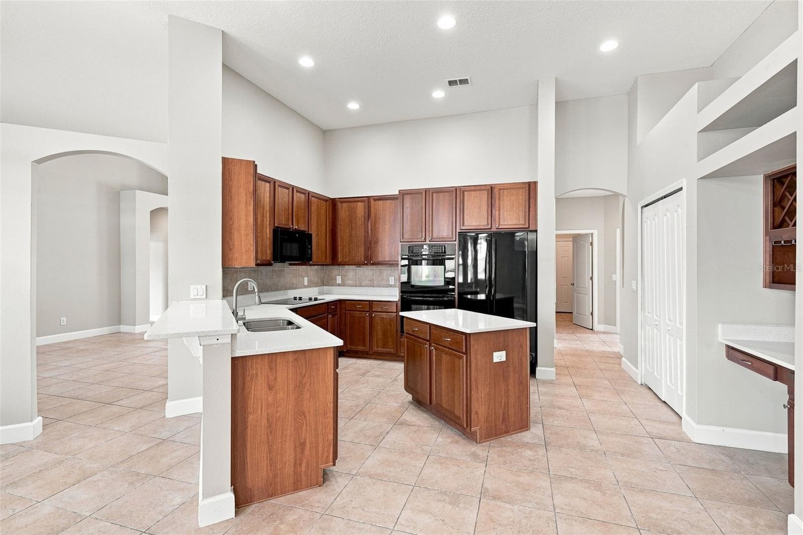 Single Family Residence at 1341 JECENIA BLOSSOM DR, APOPKA, photo 17 of 36