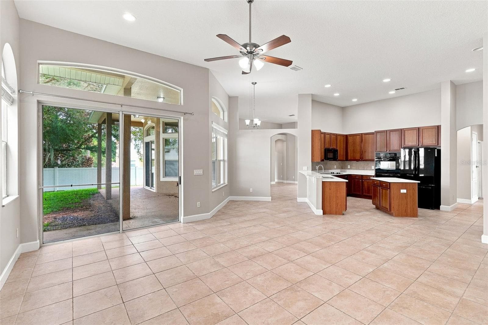 Single Family Residence at 1341 JECENIA BLOSSOM DR, APOPKA, photo 20 of 36