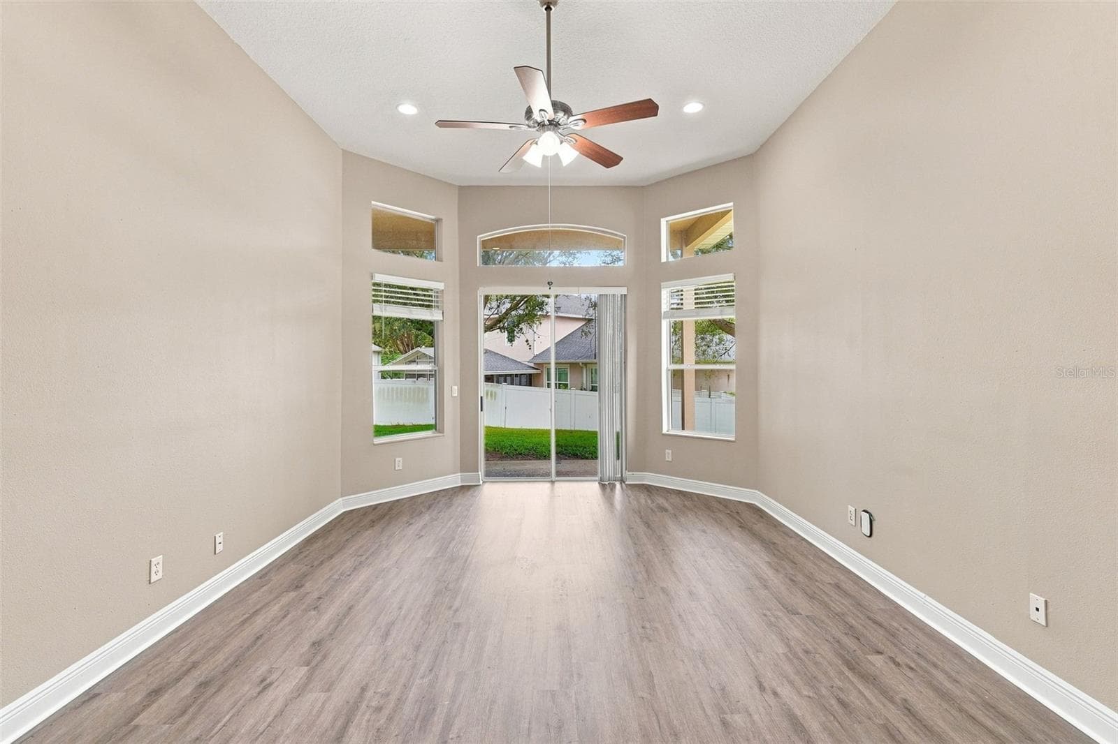 Single Family Residence at 1341 JECENIA BLOSSOM DR, APOPKA, photo 21 of 36