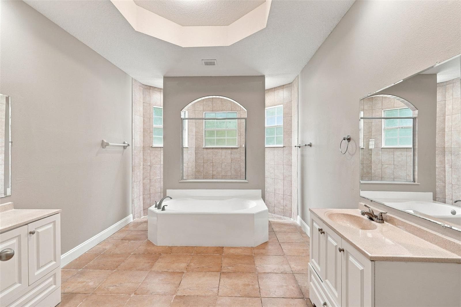 Single Family Residence at 1341 JECENIA BLOSSOM DR, APOPKA, photo 27 of 36