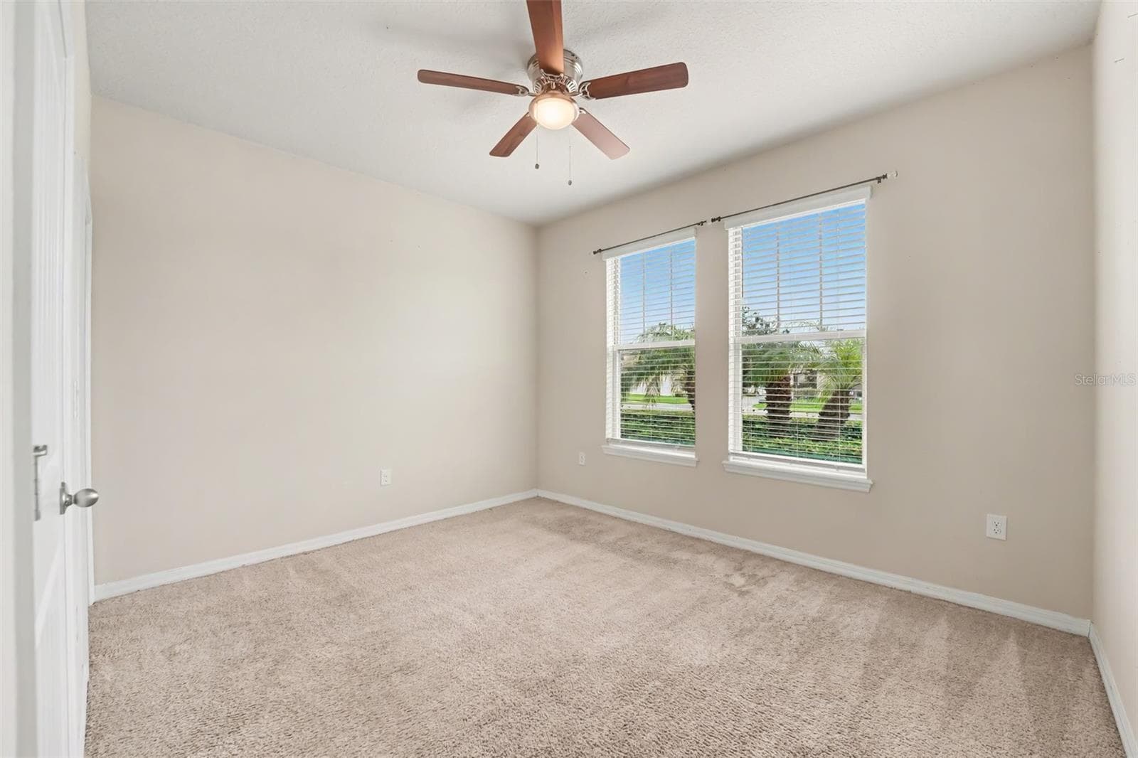 Single Family Residence at 10625 ATWATER BAY DR, WINTER GARDEN, photo 6 of 33