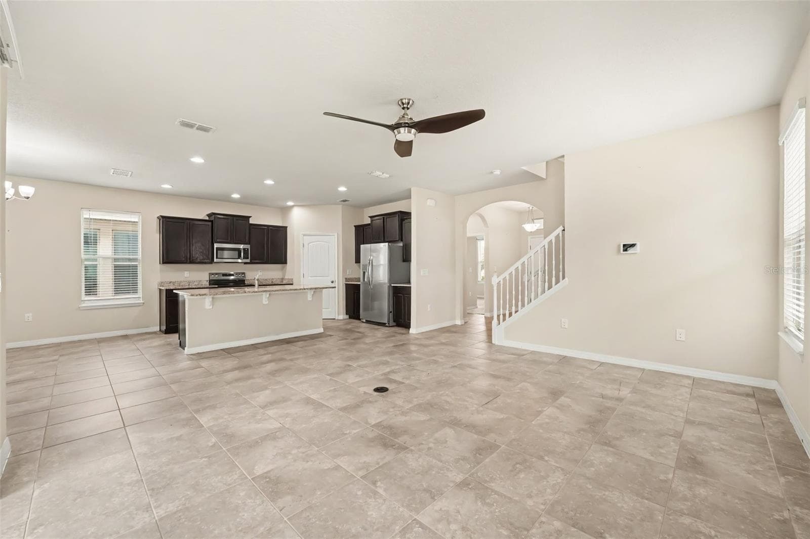 Single Family Residence at 10625 ATWATER BAY DR, WINTER GARDEN, photo 10 of 33
