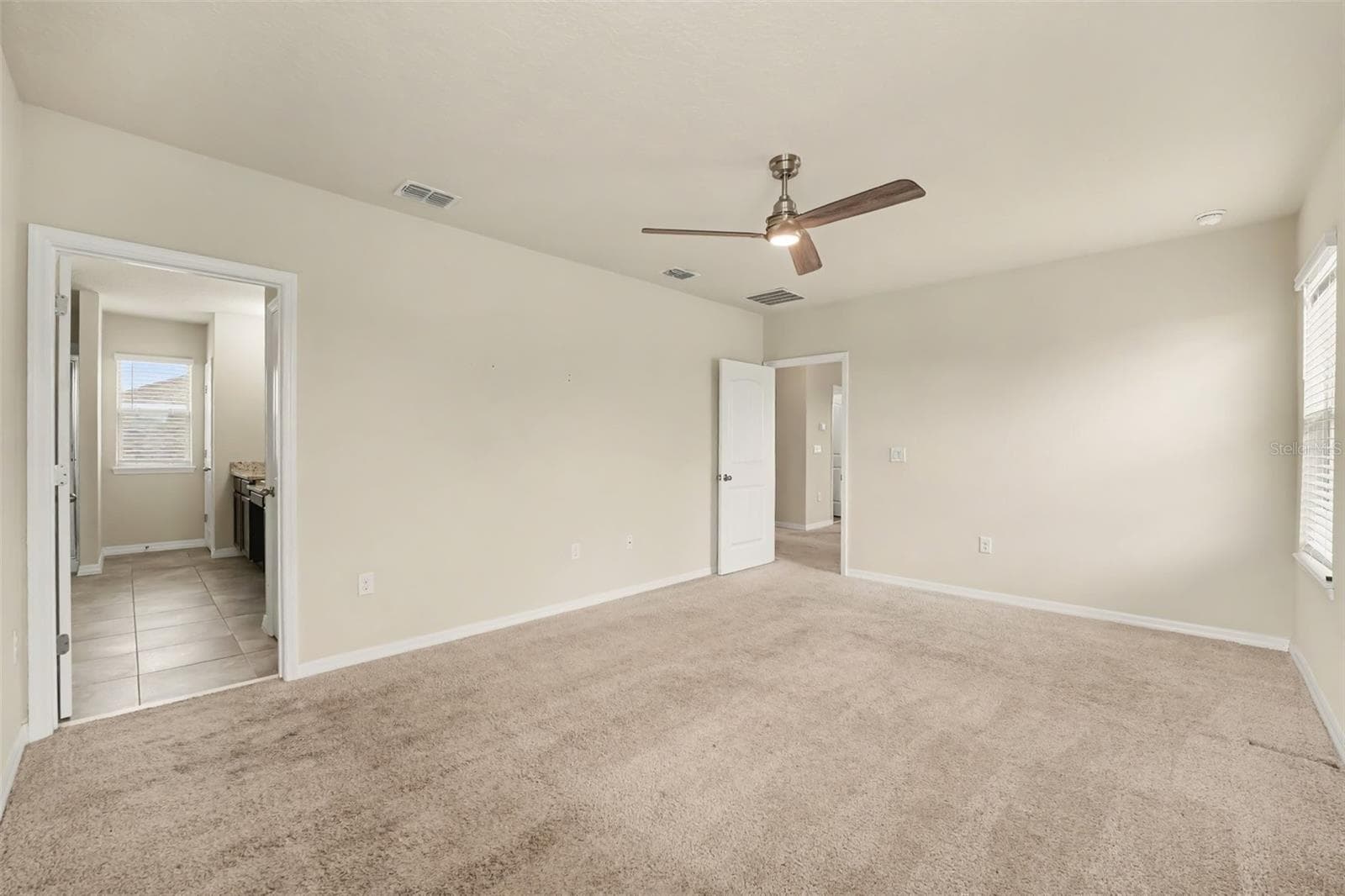 Single Family Residence at 10625 ATWATER BAY DR, WINTER GARDEN, photo 21 of 33