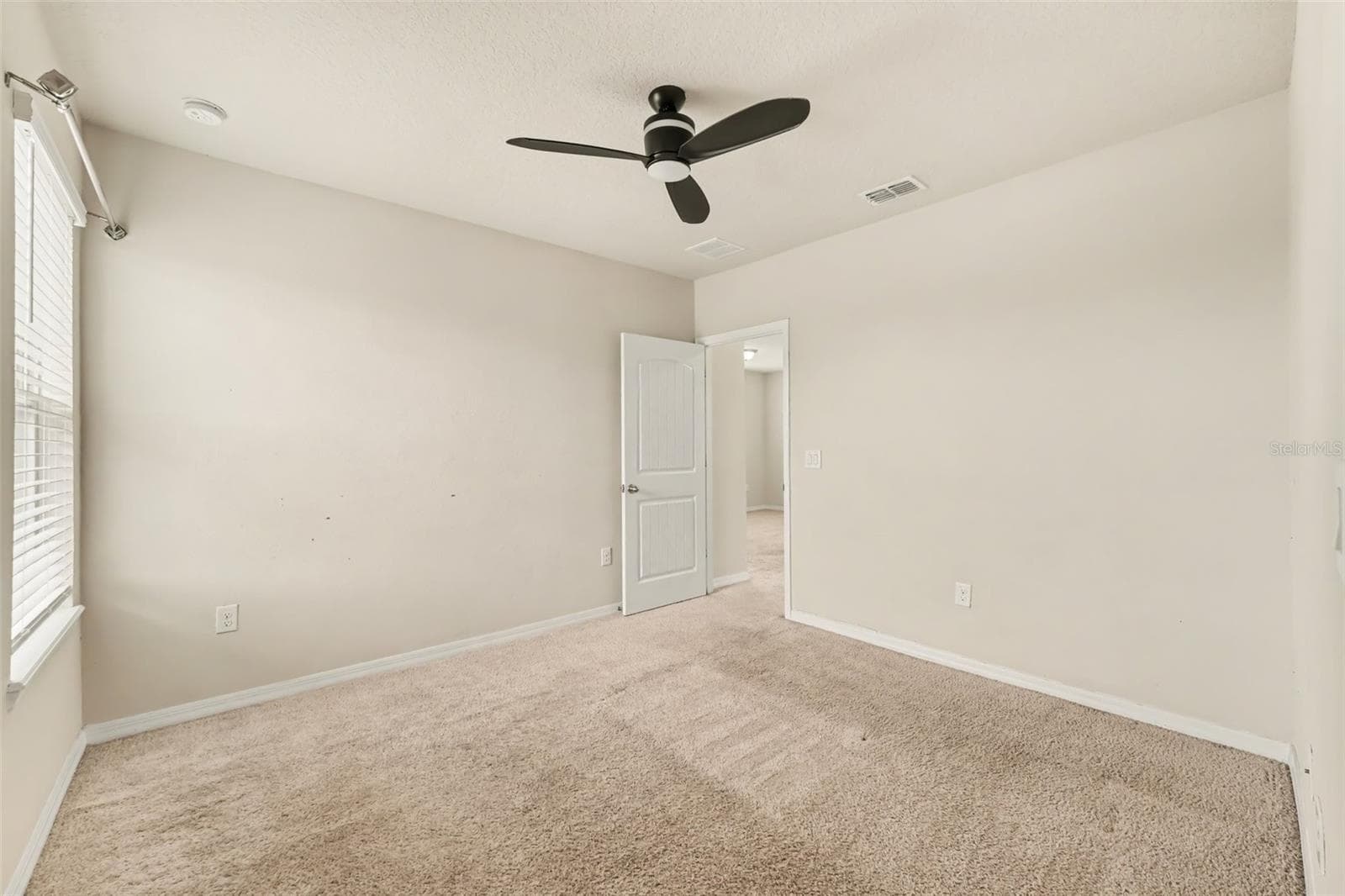 Single Family Residence at 10625 ATWATER BAY DR, WINTER GARDEN, photo 27 of 33
