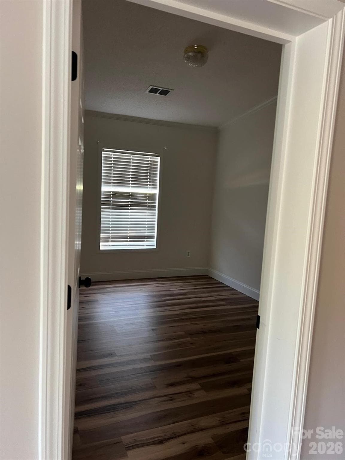 Single Family Residence at 322 Woodcrest Drive, York, photo 14 of 24